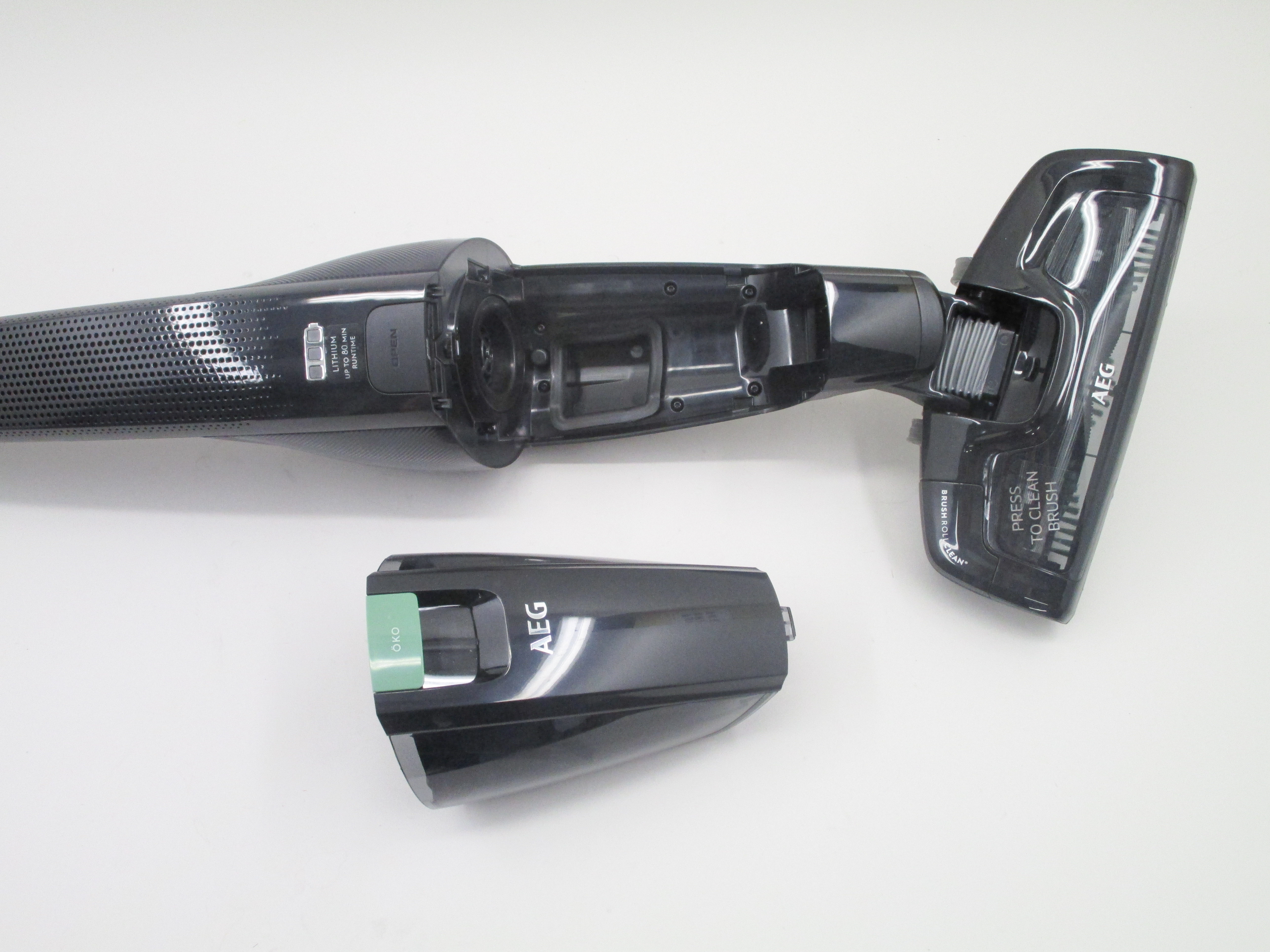 AEG CX8-2-80Ö (32.4) AEG CX8-2-80Ö (32.4)