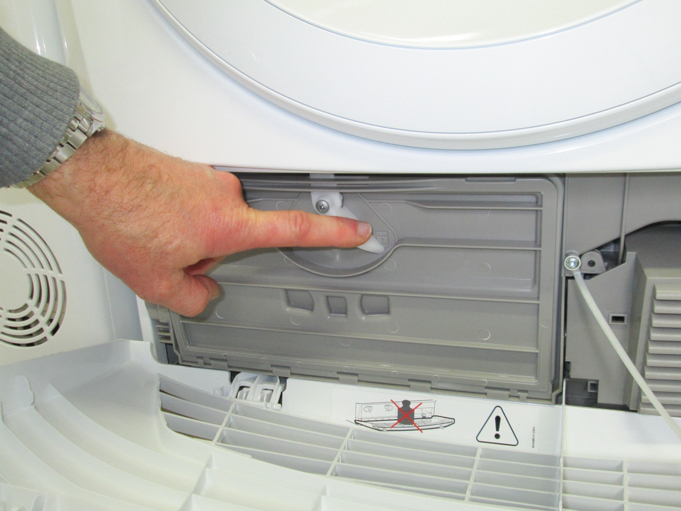 ZANUSSI ZDH8373W ZANUSSI ZDH8373W
