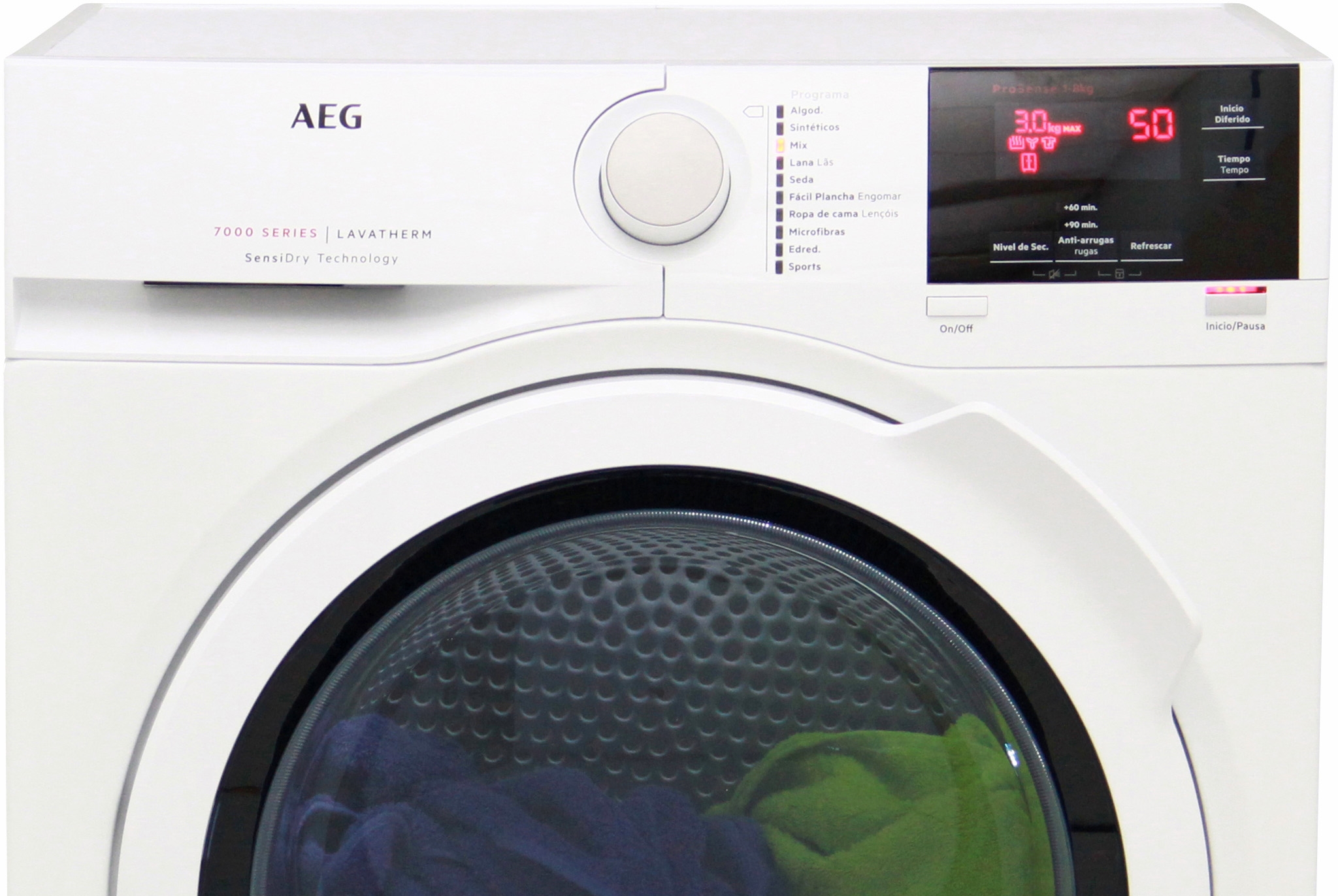 AEG T7DBG831