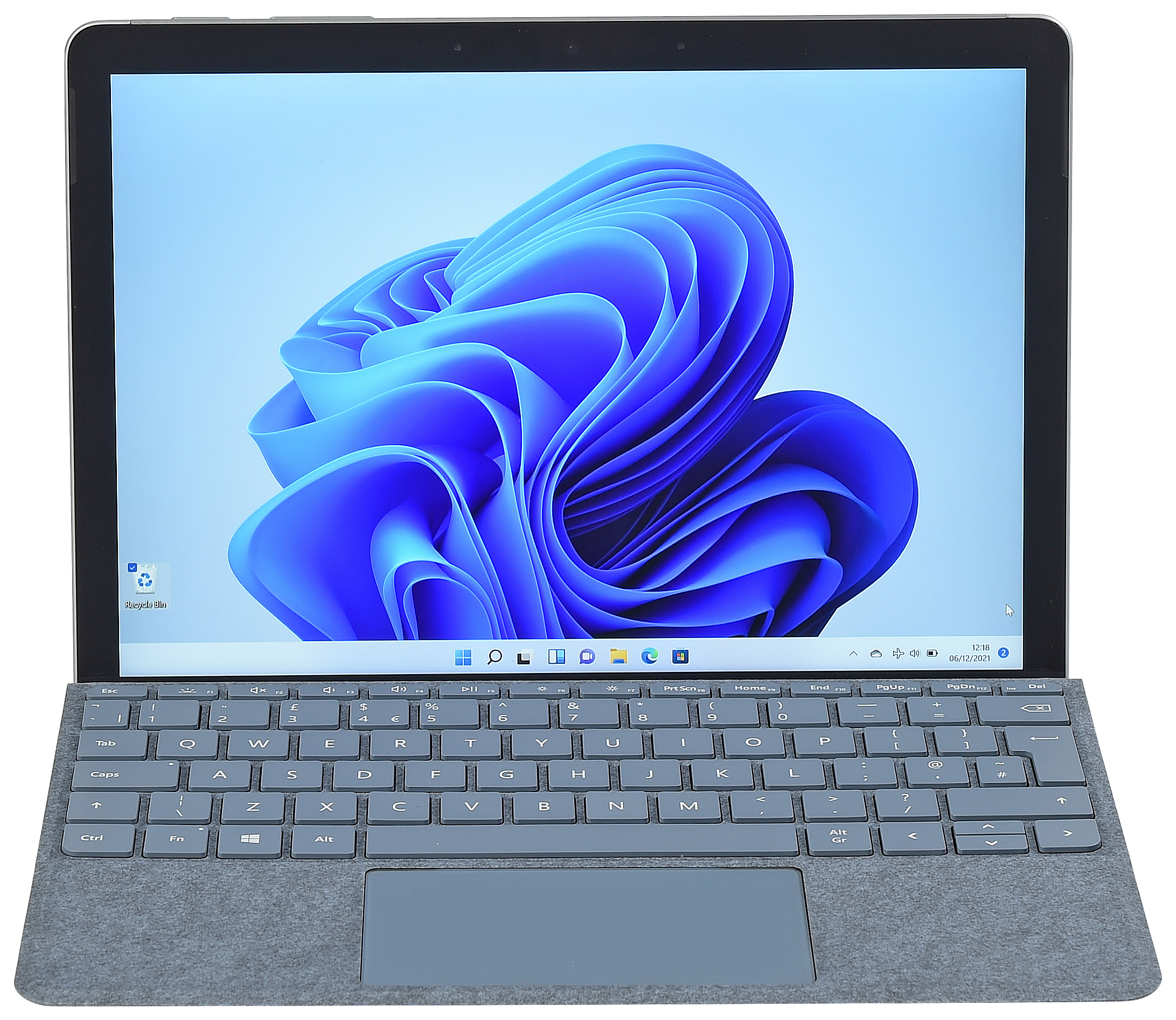 MICROSOFT SURFACE GO 3 PENTIUM 128GB + TYPE COVER