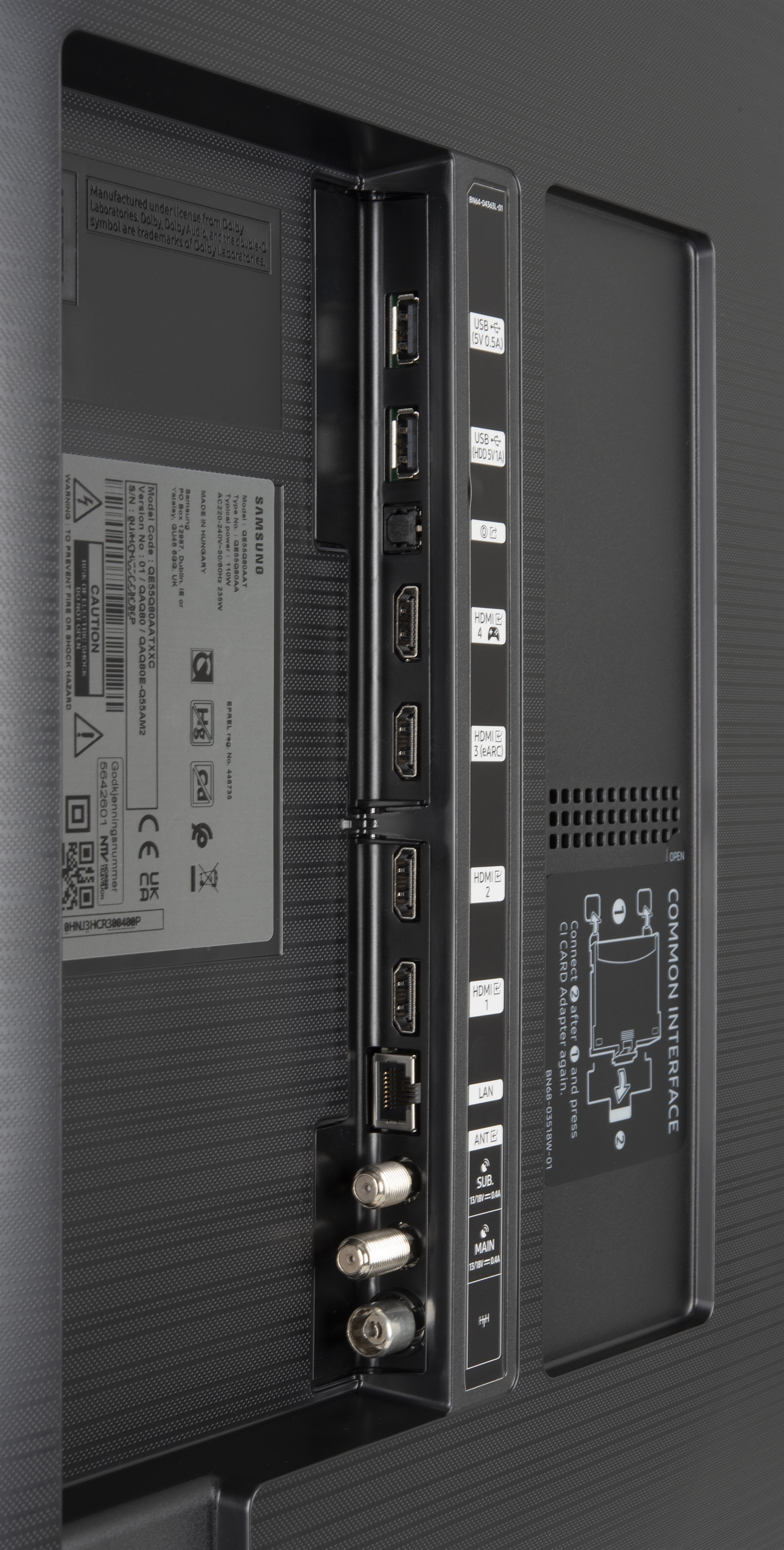 SAMSUNG QE55Q80A