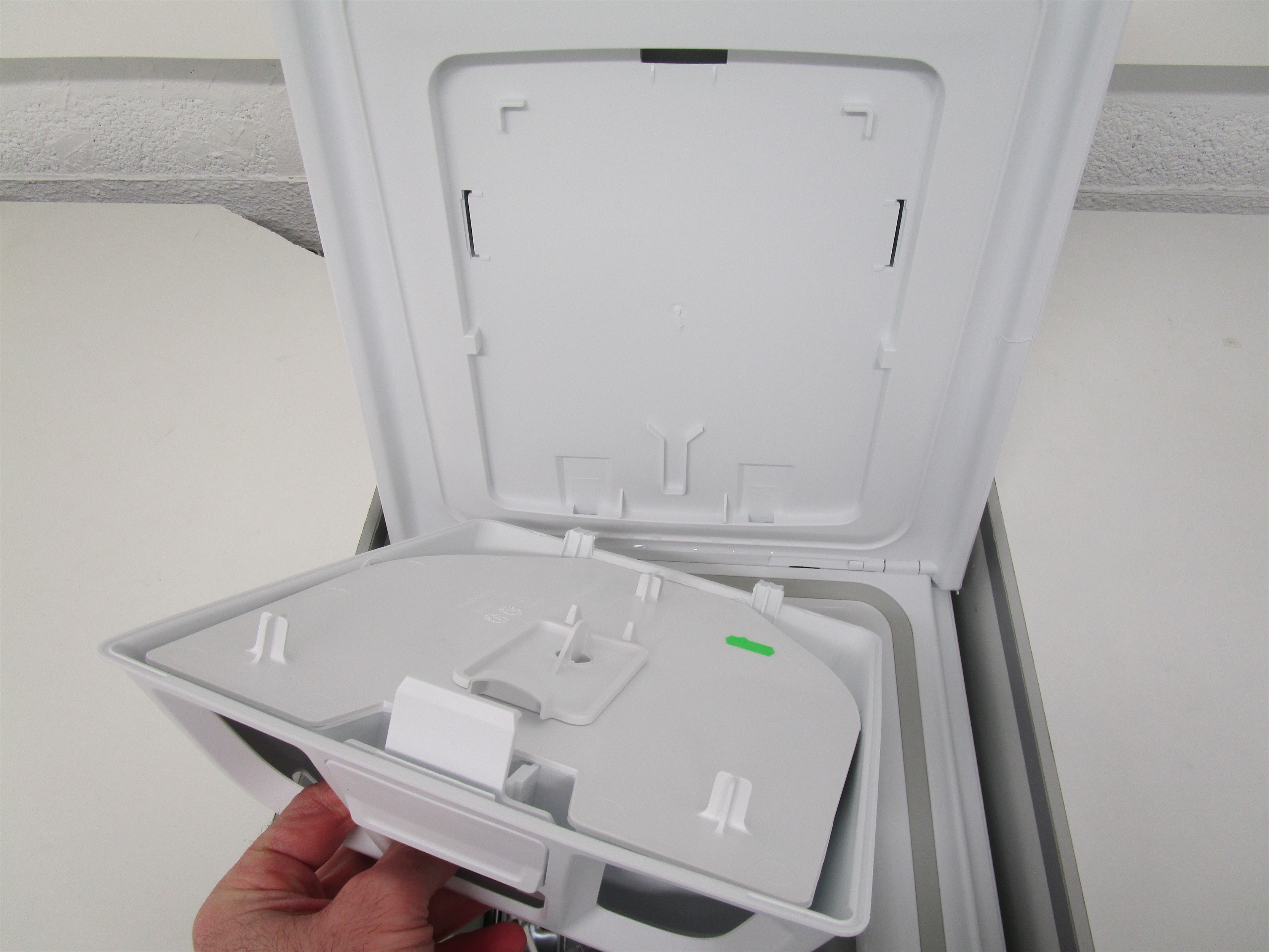 INDESIT BTW A61052 EU