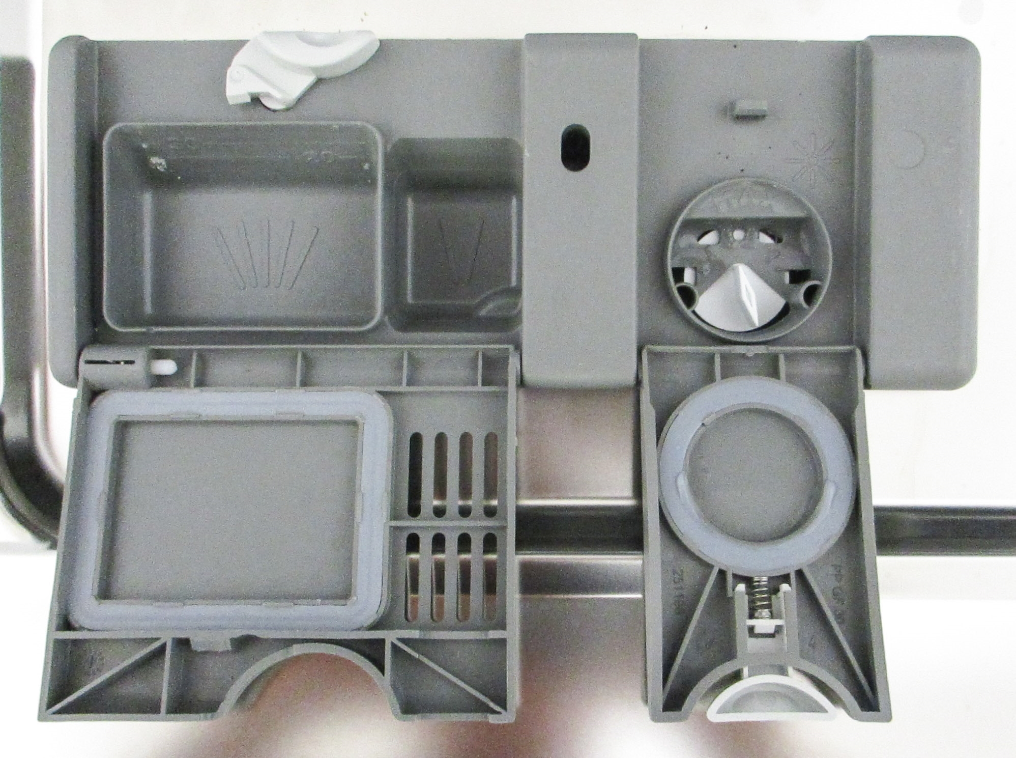 AEG FFB52600ZW