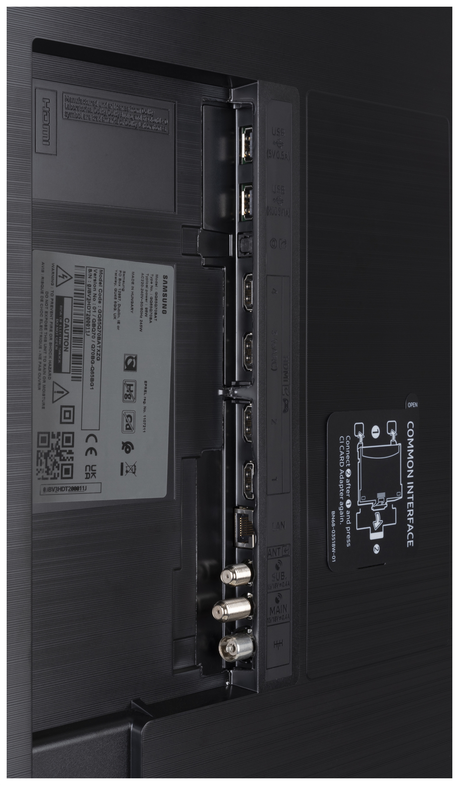 SAMSUNG QE65Q70B