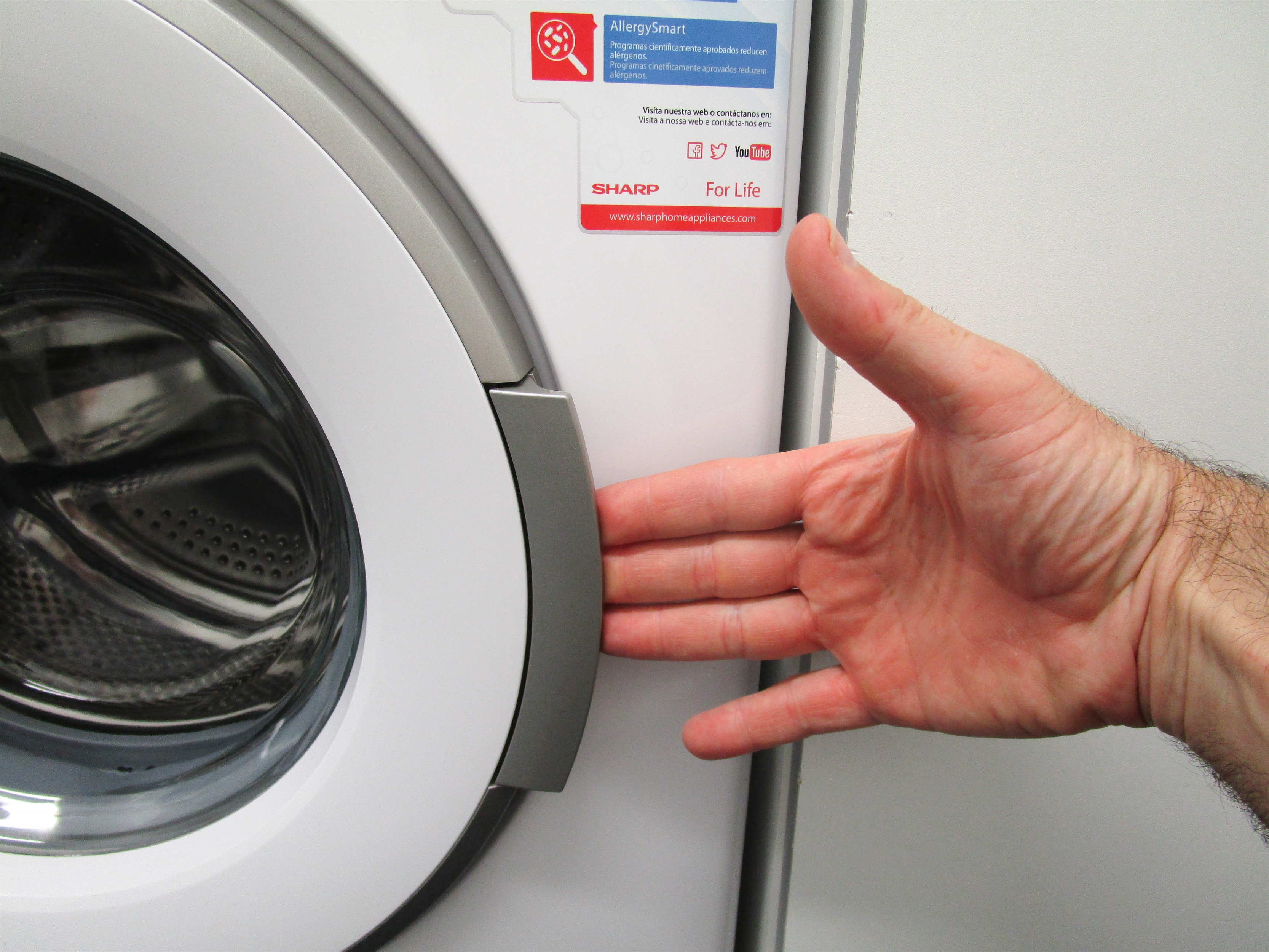 SHARP ES-GFB6123W3/ES