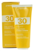 DECATHLON SUN CREAM. HIGH PROTECTION. RESISTENTE AL AGUA Y AL SUDOR