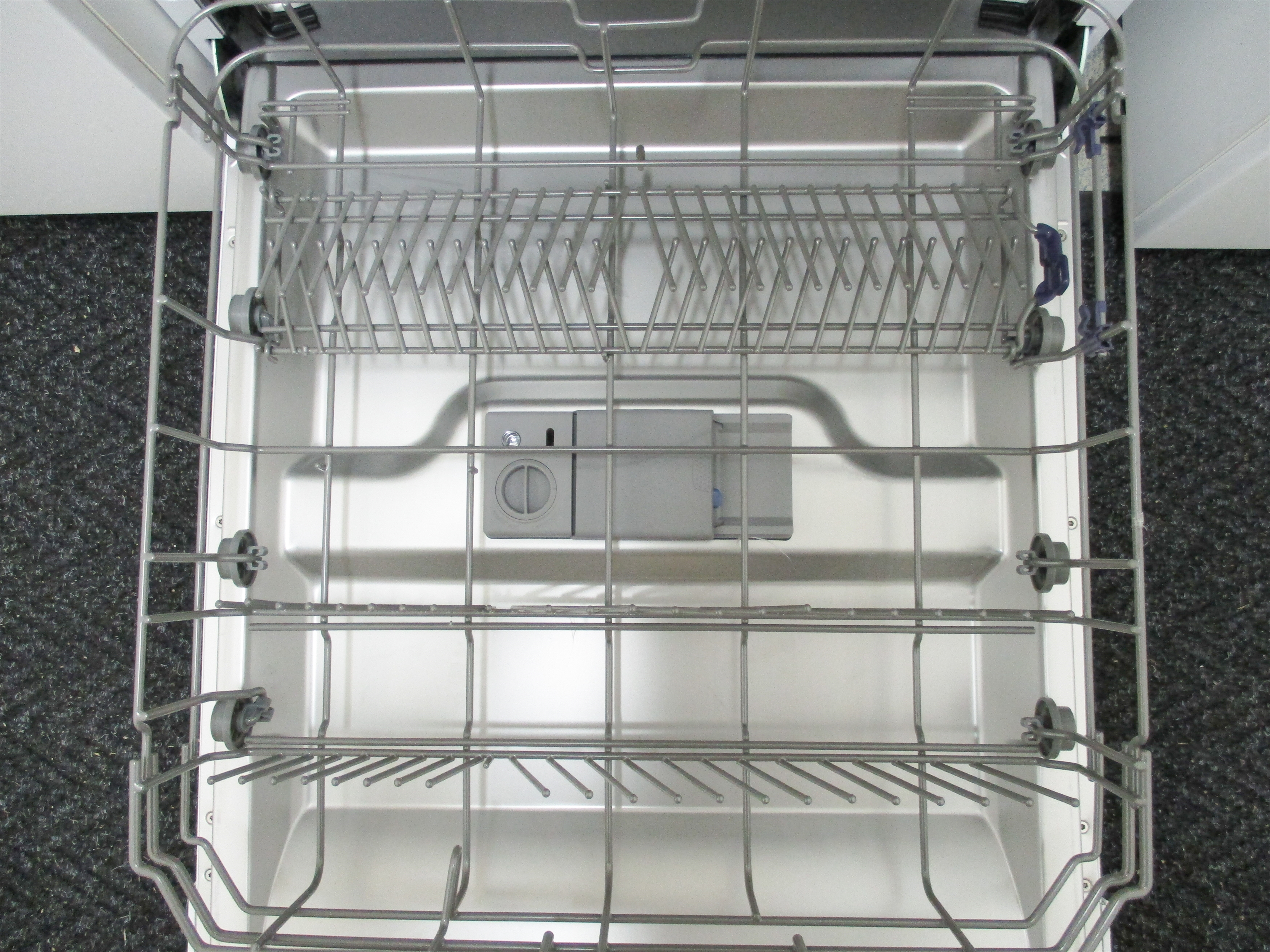 TEKA LVS831 WH
