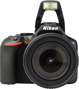 NIKON D3500 + AF-S DX 18-105MM