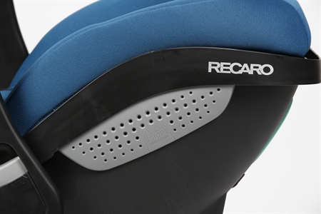 RECARO AVAN + AVAN/KIO BASE