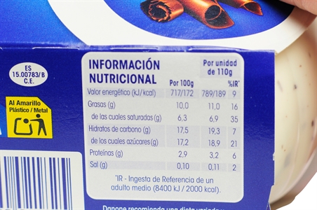 OIKOS (DANONE) YOGUR GRIEGO STRACCIATELLA.