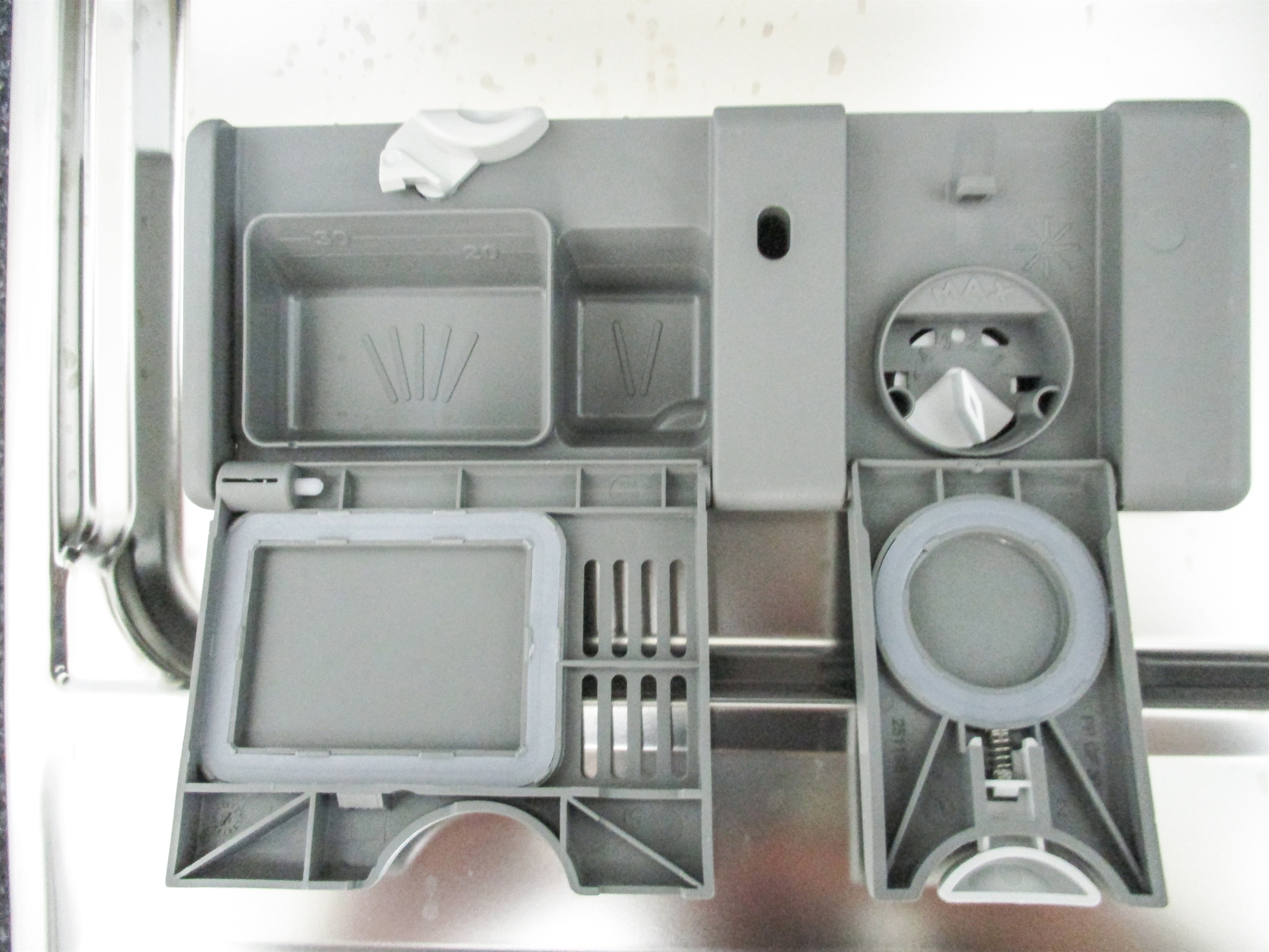 IKEA RENGÖRA 703.858.34