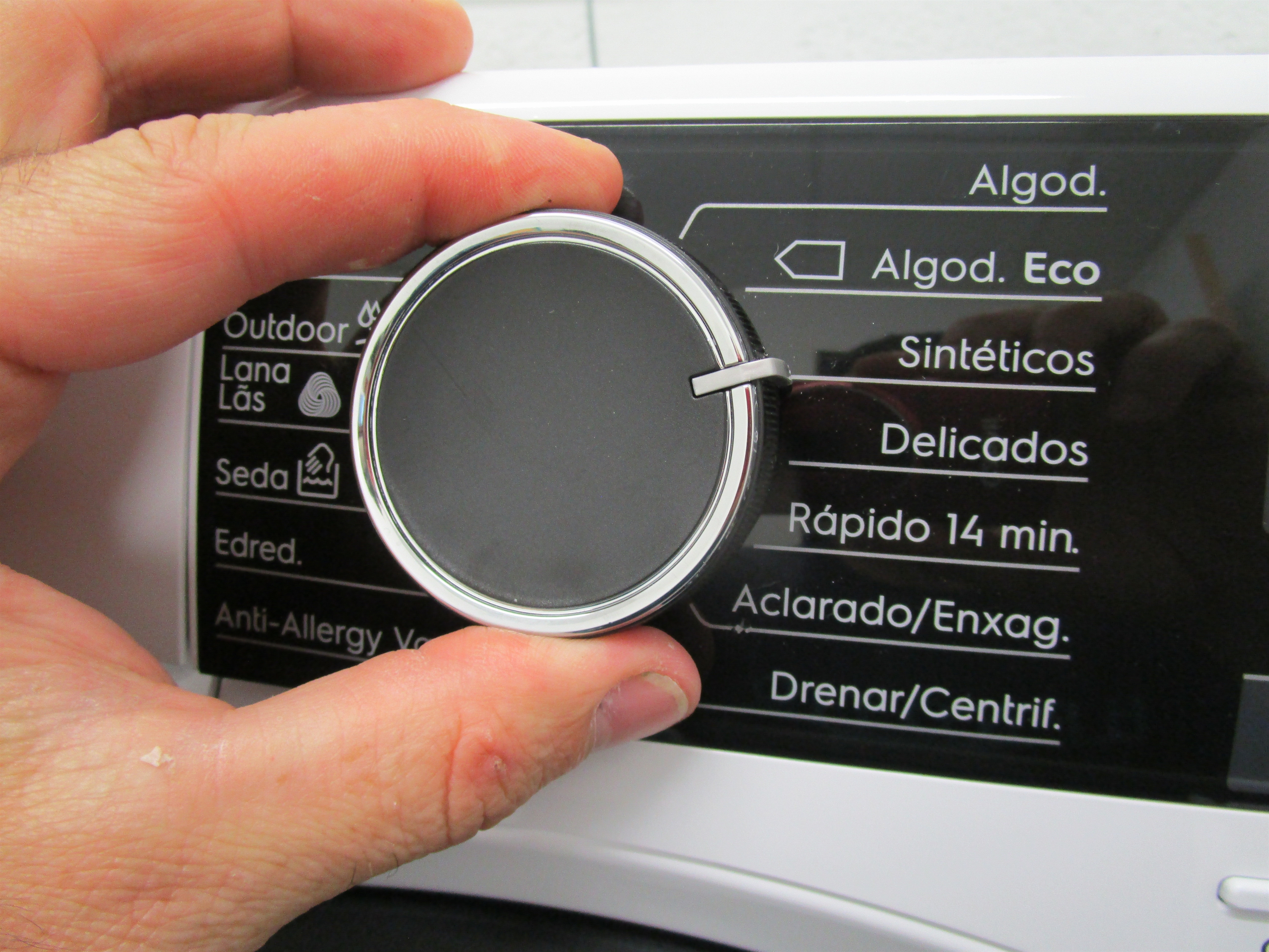 ELECTROLUX EW8F2146GB